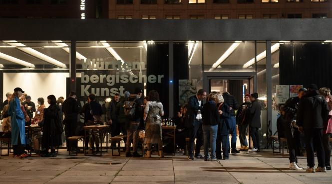 expozitia adina pintilie tu esti un alt eu eine kathedrale des korpers in premiera in germania la wurttembergischer kunstverein stuttgart