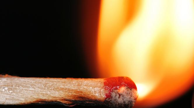 barbat foc femeie bucuresti