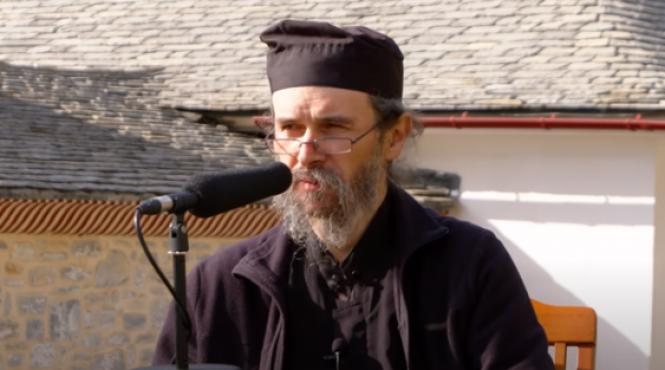 secret calugari oglinzi pacat manastiri munte athos