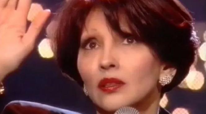 mare solista urcat scena dupa 35 ani absenta