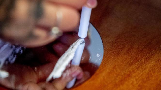 atentie copiii dependenti droguri dr radu tincu copii 13 14 ani nu pot opri consum substante psihoactive