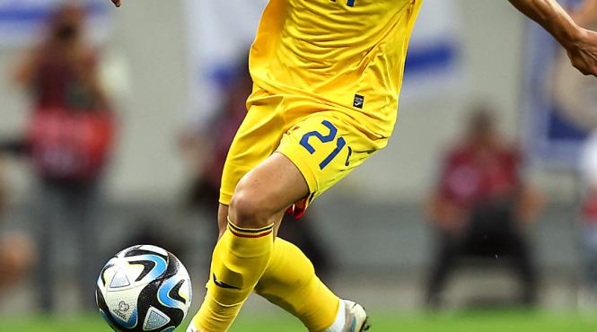 petarde meci romania elvetia tribune