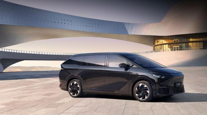 flagship x9 locuri design camioneta manere scaune