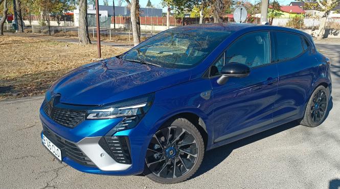 hibrid clio v exemplar senzori stele finisaj