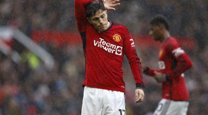 garnacho de la man united marcheaza golul sezonului in victoria cu 3 0 la everton