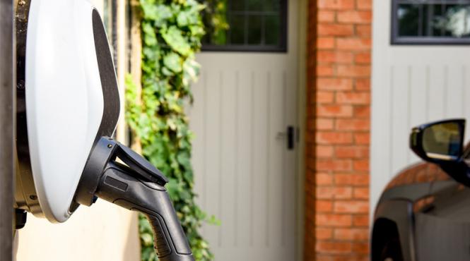 masina electrica ev principalele criterii de care sa tii cont