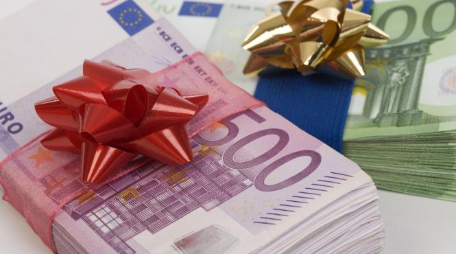 pensie uriasa romania suma socanta