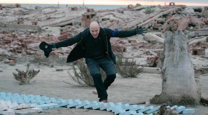 giulia si vlad huidu au castigat amuleta in etapa semifinala america express diseara lupta pentru biletul de aur se da separat echipele se despart