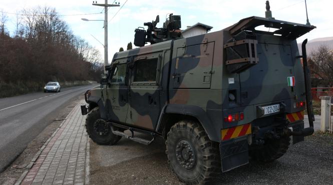 kosovo atacuri barbati inarmati serbia
