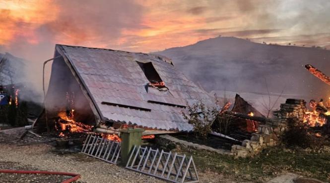 cine este patron pensiune ferma dacilor prahova interlop