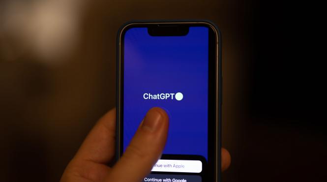 chatgpt 5 inteligenta artificiala imina gandire umana open ai