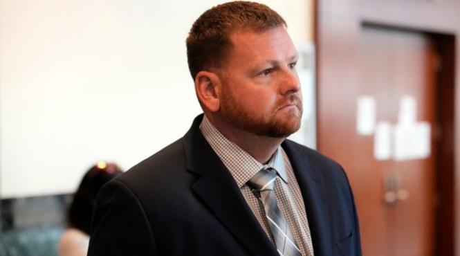 politist condamnat ucidere tanar culoare elijah mcclain