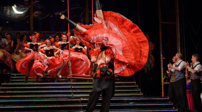 luna iubirii aduce povesti de dragoste atemporale pe scena operei clujene