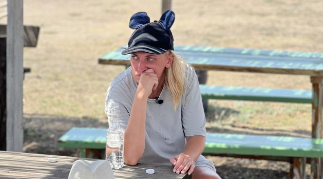 ilona brezoianu nicolai tand marian capet si radu bucalae fac echipa in cea de a treia editie a sezonului 10 poftiti pe la noi