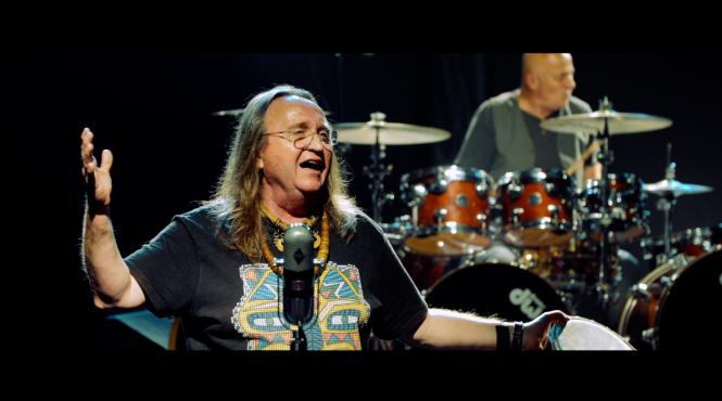 artistul legendar mike godoroja lanseaza ana frumoasa fata