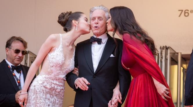 michael douglas nerecunoscut rol benjamin franklin reactia catherine zeta jones