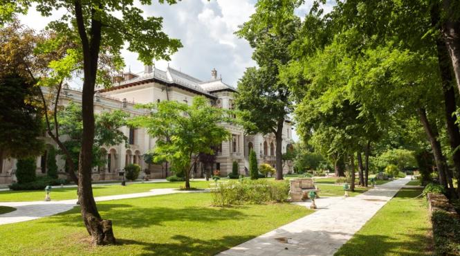 klaus iohannis afaceri pergole palatul cotroceni