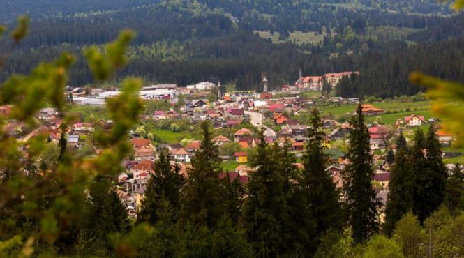 taxa suplimentara statiune balneara turistii platesc fiecare noapte cazare