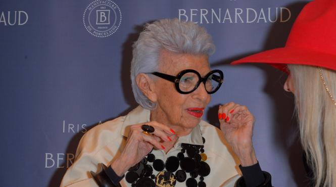 starleta geriatrica iris apfel murit 102 ani simbol