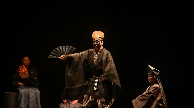 trei premiere pe scena digitala in luna martie arta de a povesti de alexis michalik o catedrala plina cu orgi spectacolul de deschidere al fits si faust tribut