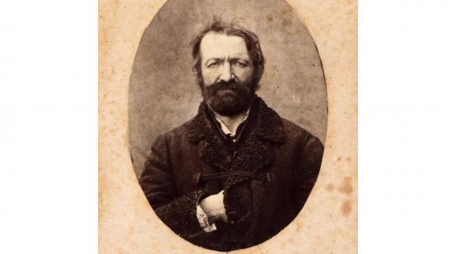 piese rare in licitatia de arta istorica in anul avram iancu va prezentam o ultima fotografie a eroului