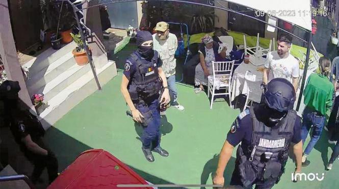 copii politisti jandarmi strada bona