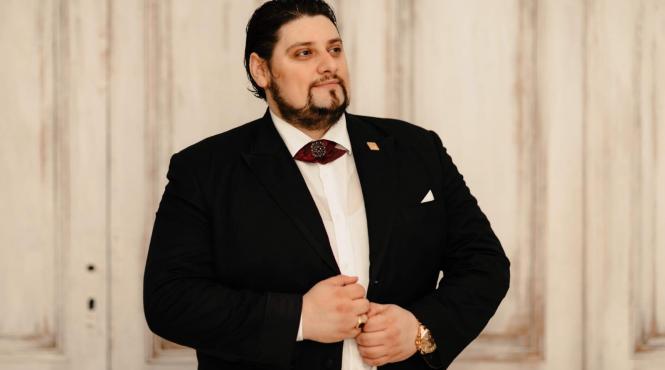 tenorii alin stoica vlad mirita si stefan von korch concerteaza in premiera impreuna in turneul national 3 voci magnifice