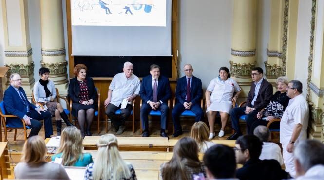 ziua mondiala a rinichiului accesul echitabil la diagnostic tratament si servicii medicale optime este esential pentru sanatatea rinichilor