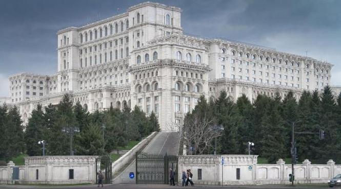 palatul parlamentului summit
