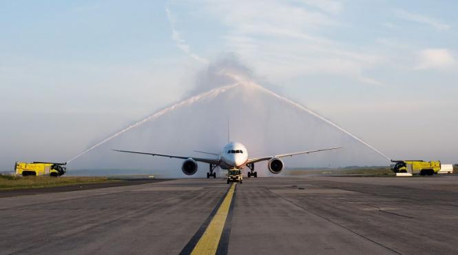 ungaria cumpara aeroport budapesta marci ciocolata