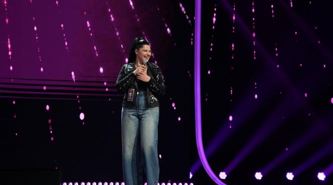 ioana state revine pe scena iumor in calitate de invitat special duminica ora 20 00 la antena 1 cheloo avem dovada ca exista umor