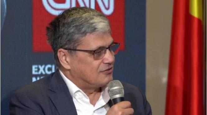 romania inteligenta marcel bolos