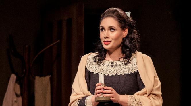 glorie si onoare romaneasca la gala icma soprana aida pascu primeste prestigiosul premiu tanarul artist al anului si recunoasterea internationala