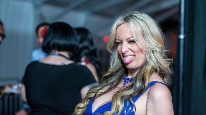 actrita porno stormy daniels proces donald trump