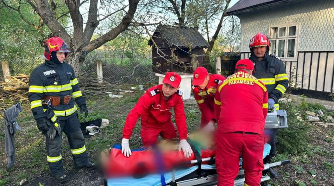 barbat cazut fantana suceava