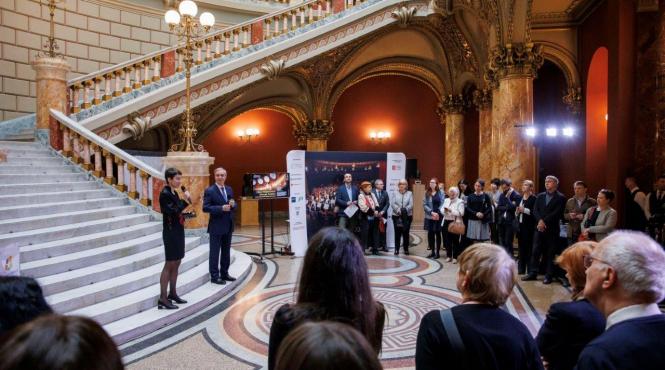 istoria pe care o vrem o facem impreuna filarmonica george enescu si ateneul roman isi propun sa devina inima culturala a bucurestiului un punct de conectare a romaniei la pulsul muzicii ideilor si valorilor universale