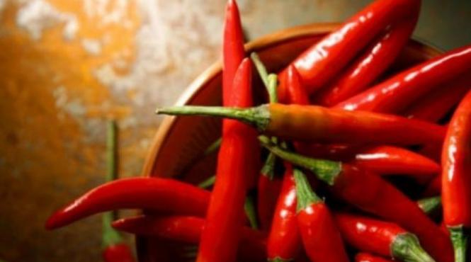 5 beneficii sanatate alimente picante riscuri