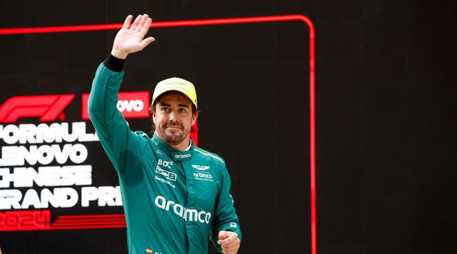 aston martin cere revizuirea penalizarii lui alonso la sprintul din china