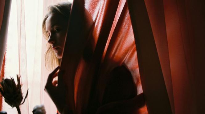 fecioara sagetatorul post paste