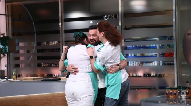 chefi la cutite lider de audienta ei sunt semifinalistii care se confrunta diseara cu maratonul istovitor al celor trei probe