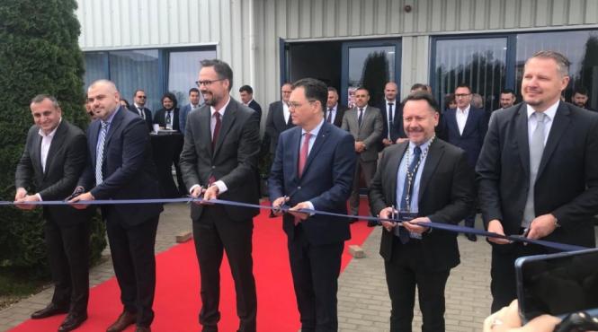 deschis noua fabrica angajati 500 de oameni