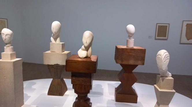 curatori din franta marea britanie sua si japonia la conferinta brancusi perspective organizata de icr la centre pompidou