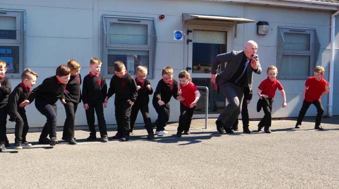 indrazneste sa gandesti pentru tine