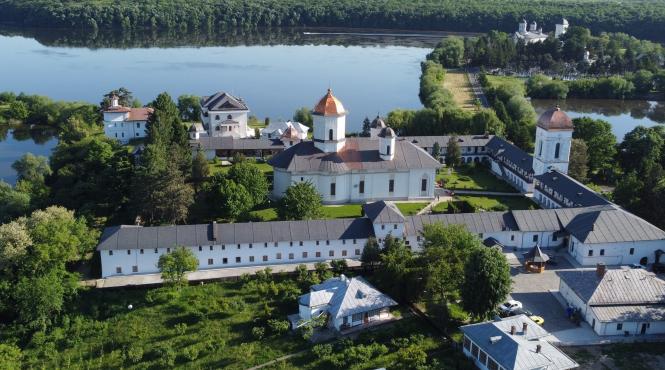 daniel turcea poet calugar cernica