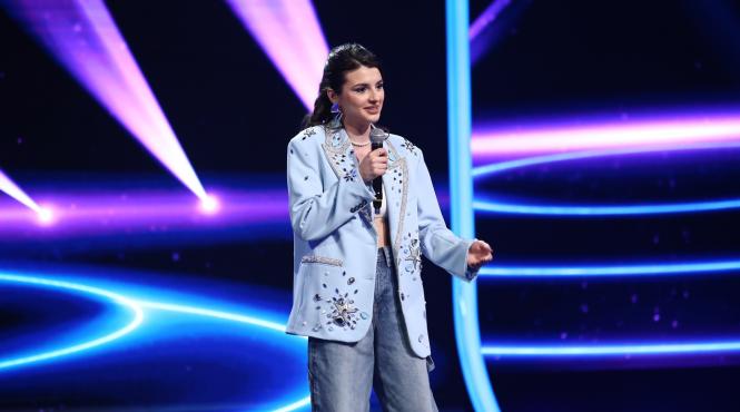 madalina mihai a castigat a castigat marele premiu si trofeul in finala sezonului 16 iumor delia esti foarte sigura pe tine nu ti am simtit emotiile