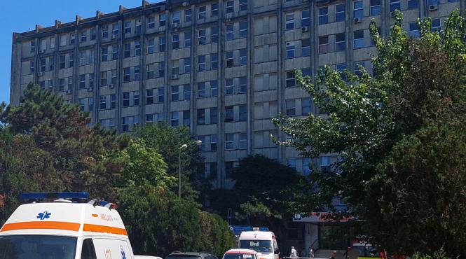 spaga cadavre spital constanta asistenti retinuti mita flagrant