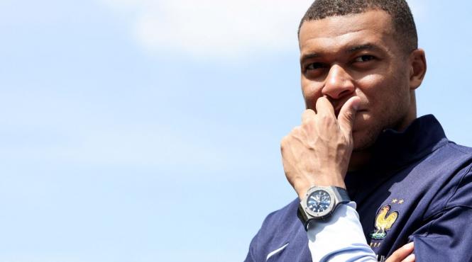 mbappe nefericit psg oameni tristete