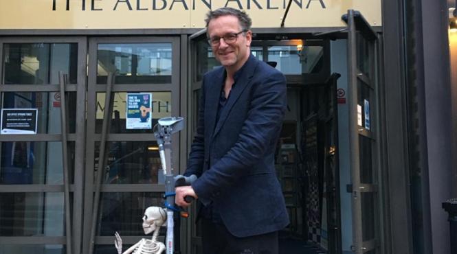 vedeta tv michael mosley gasit mort insula greceasca symi