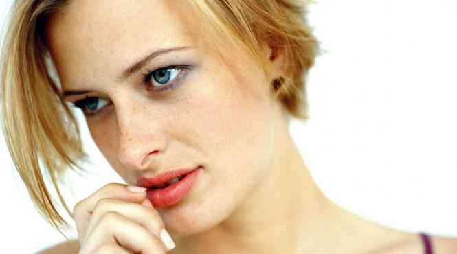 3 coafuri moda femei peste 40 ani