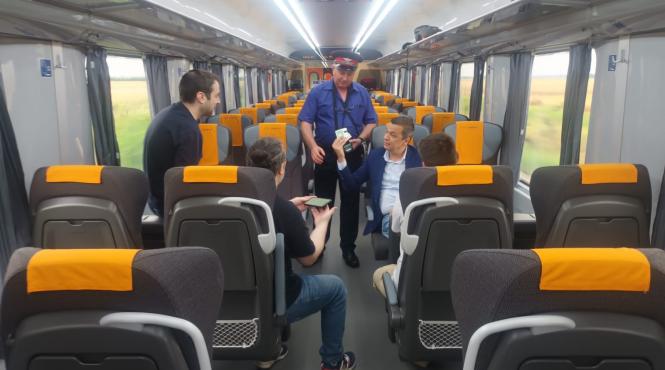 trenurile soarelui cfr calatori litoral bucuresti nord constanta